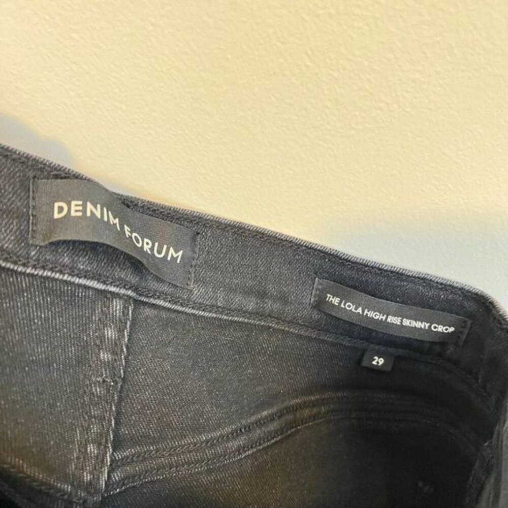 Aritzia Denim Forum The Lola High Rise Skinny Crop Raw Hem  Washed Black Jeans - Picture 6 of 7